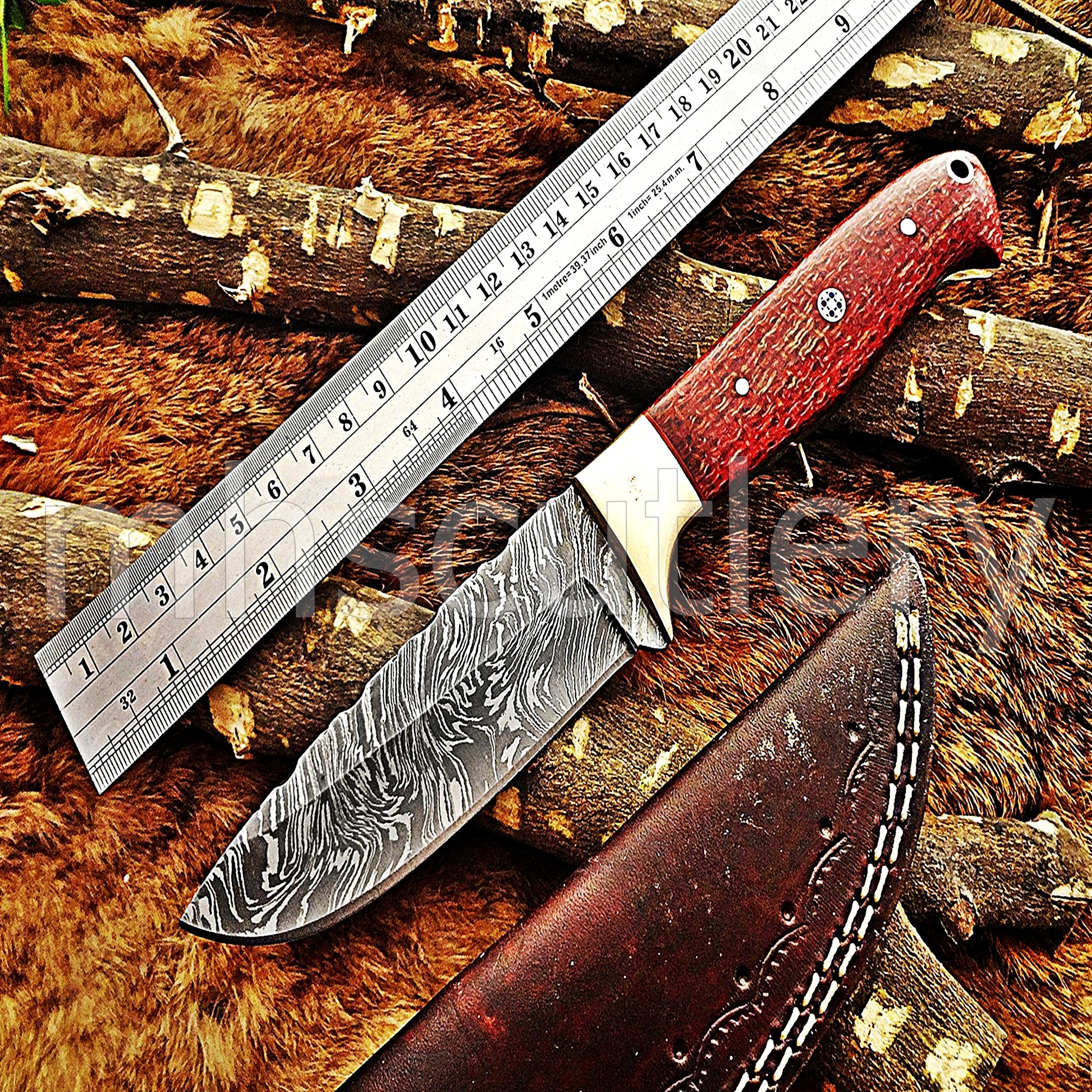 Handmade Damascus Steel Hunting Skinner Knife / Red Micarta | mhscutlery