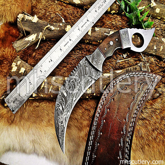 Hand Forged Damascus Steel Karambit / Wood Handle | mhscutlery