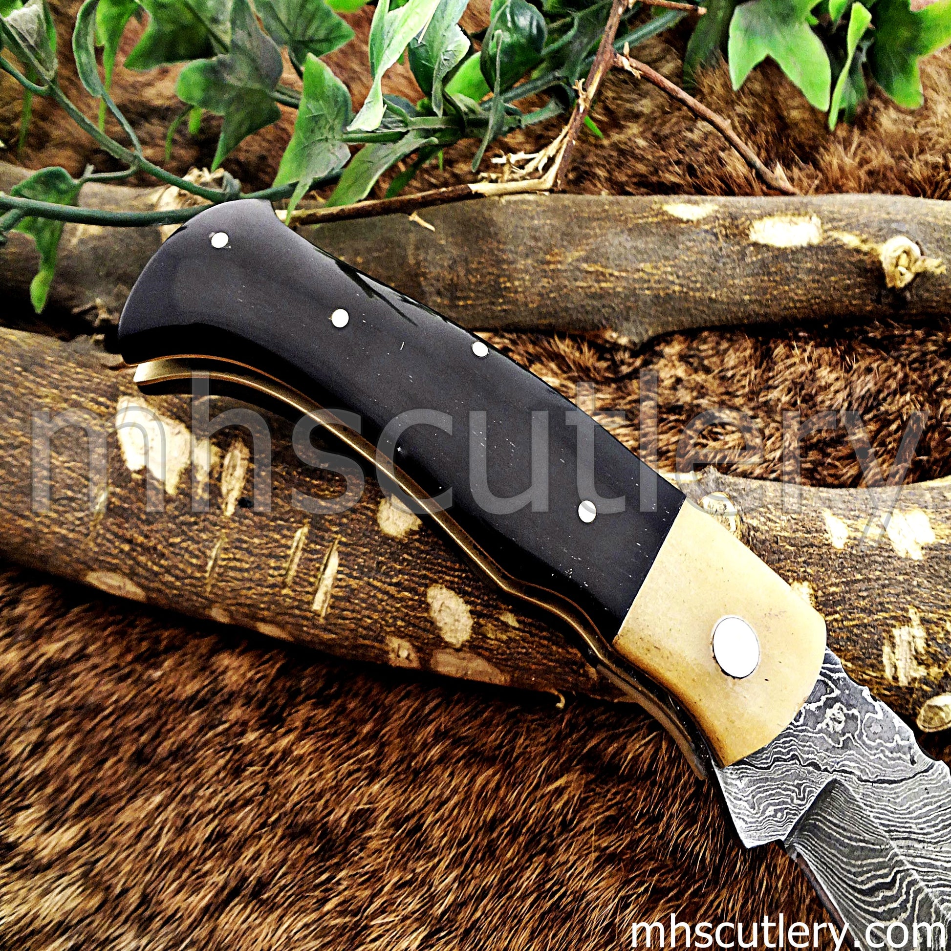 Damascus Steel Classic Pocket Knife | mhscutlery