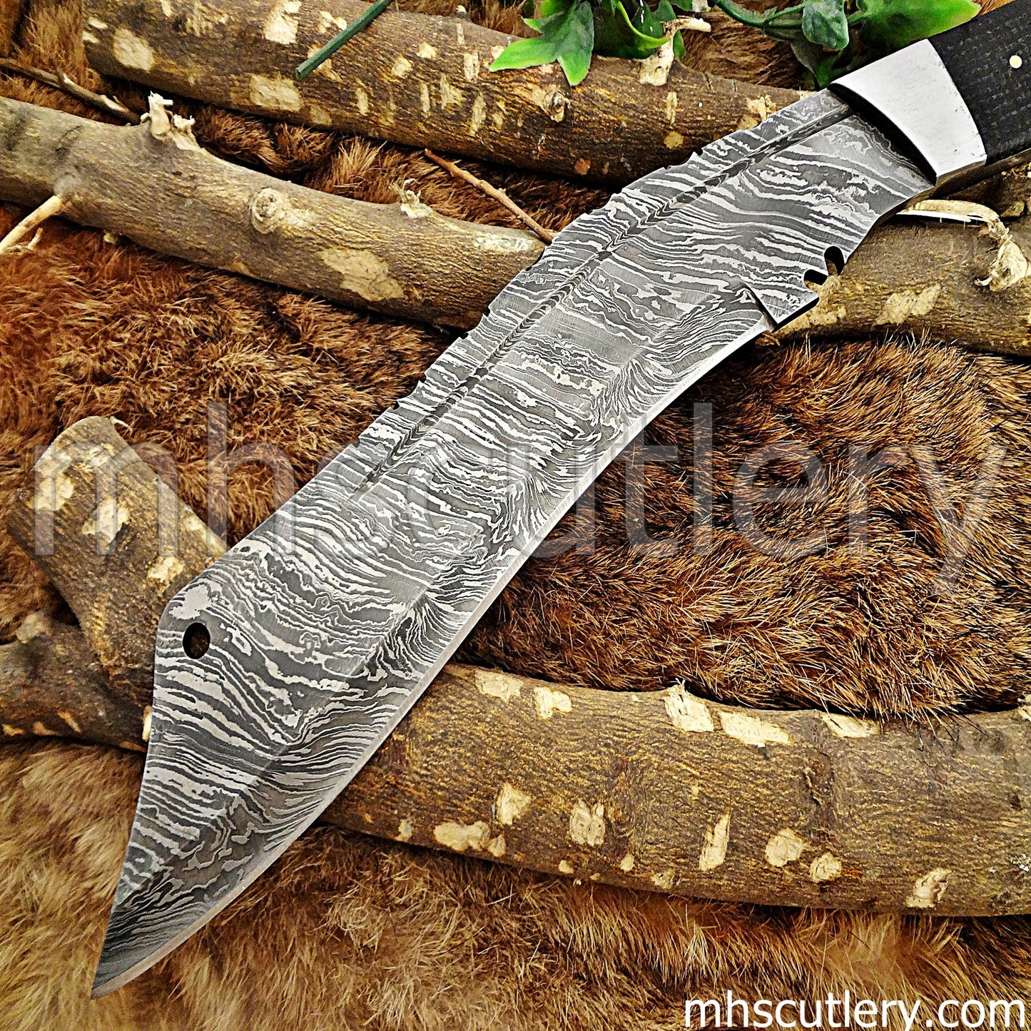 Damascus Steel Kukri Machete Knife / Bull Horn Handle | mhscutlery