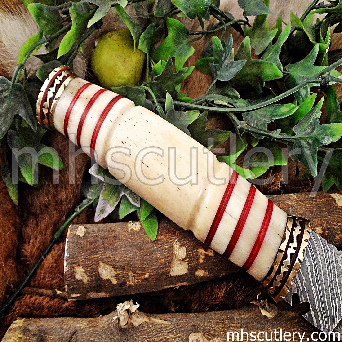 Hand Forged Damascus Steel Rat Tail Kukri / Bone Handle | mhscutlery