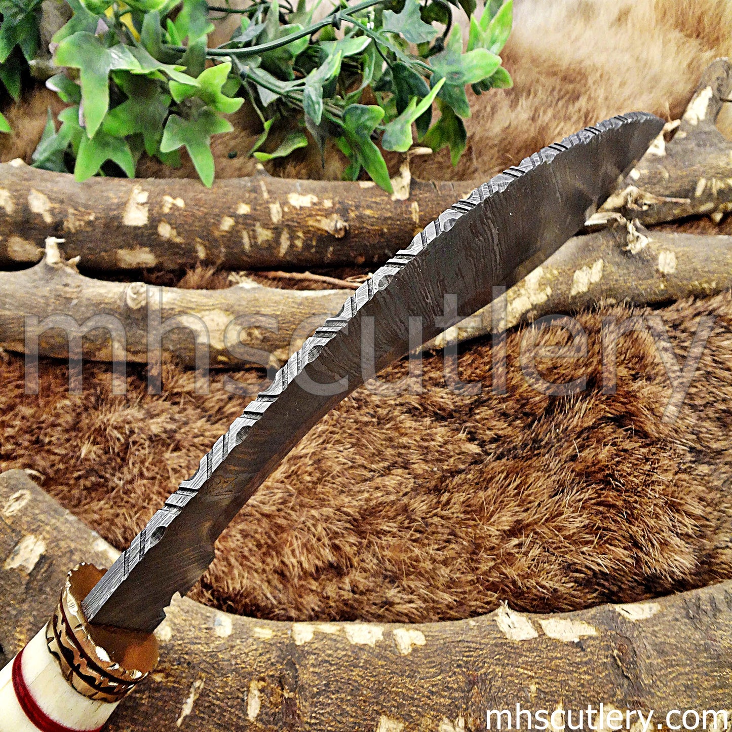 Hand Forged Damascus Steel Rat Tail Kukri / Bone Handle | mhscutlery