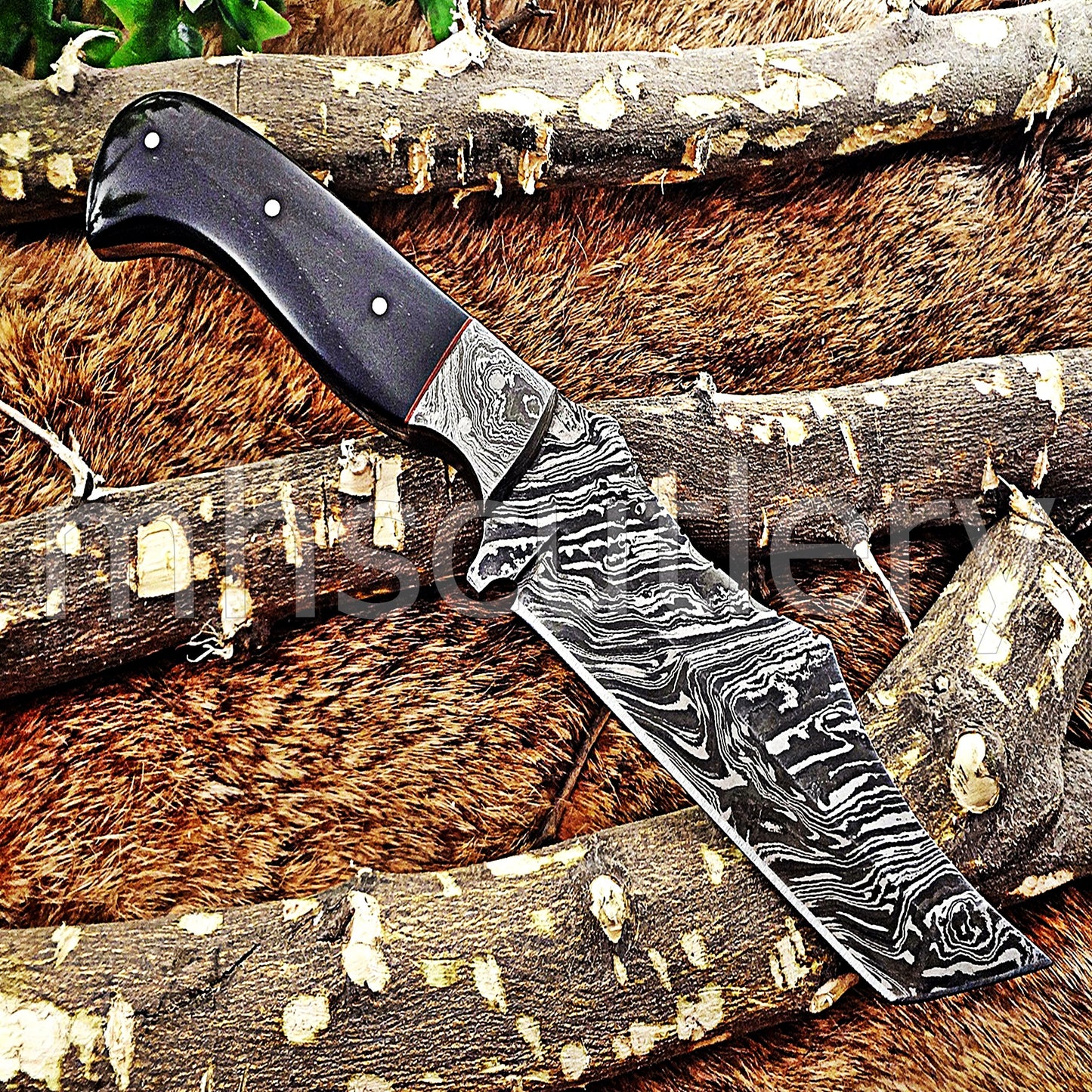 Hand Forged Damascus Steel Tanto Skinner Hunting Knife / Bull Horn | mhscutlery