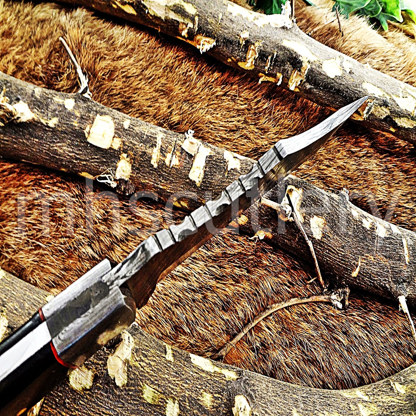 Hand Forged Damascus Steel Tanto Skinner Hunting Knife / Bull Horn | mhscutlery