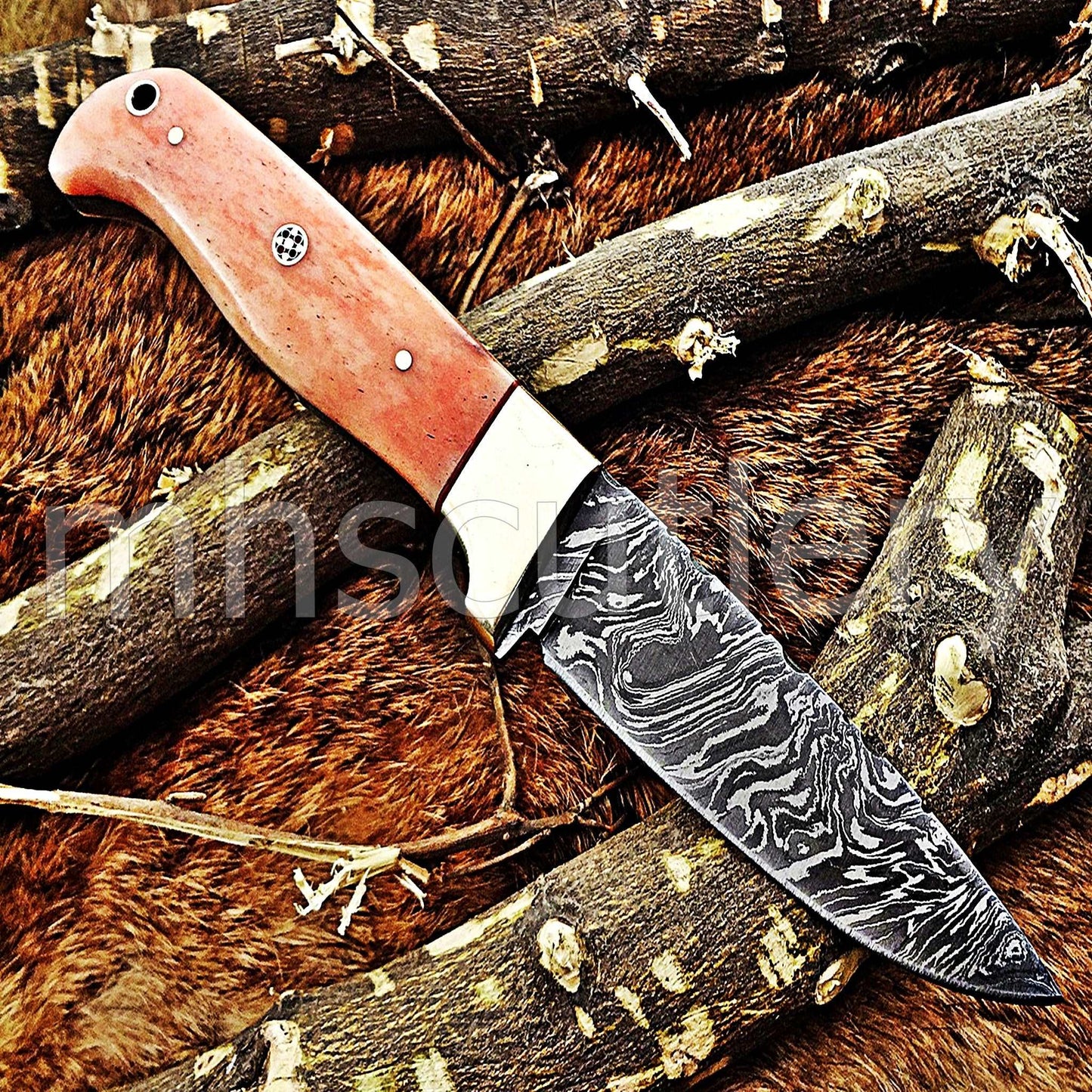 Custom Hand Forged Damascus Steel Hunter Skinner Knife / Pink Handle | mhscutlery