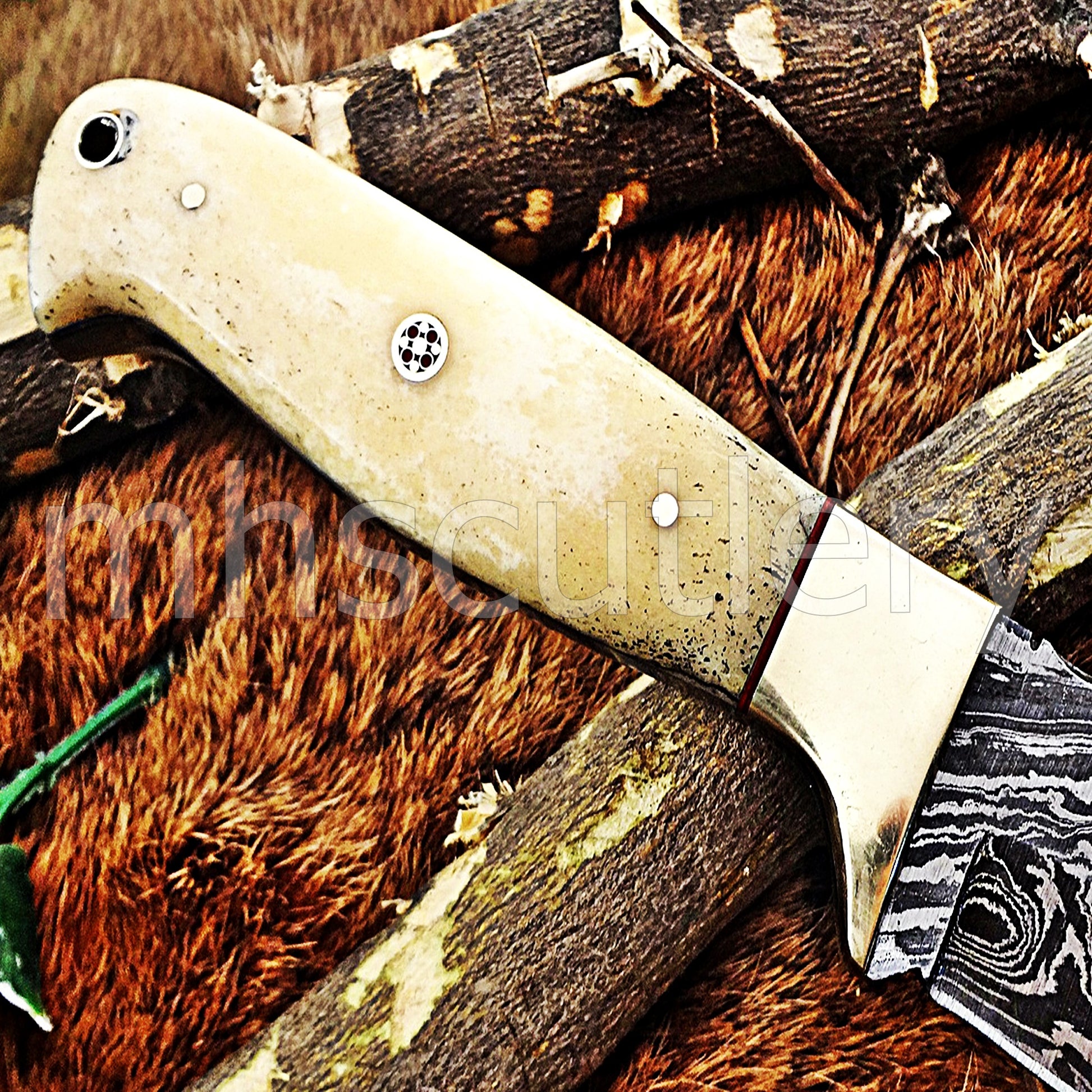 Damascus Steel Slim Skinner Knife / Bone Handle | mhscutlery