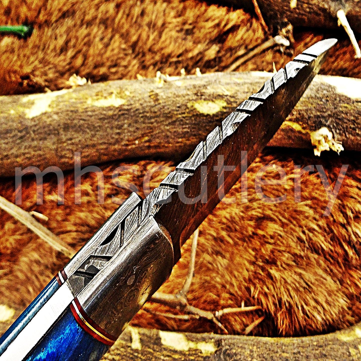 Damascus Steel Fixed Blade Hunting Skinner Knife / Bone Handle | mhscutlery
