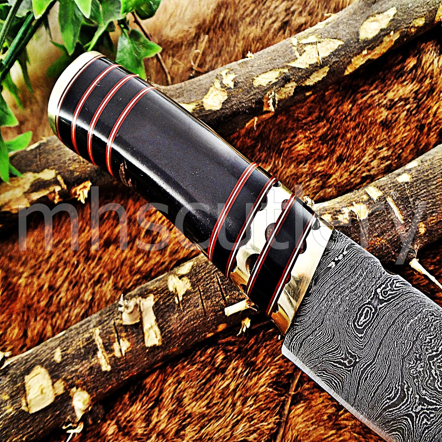 Damascus Steel Rat Tail Skinning Knife / Bull Horn Handle | mhscutlery