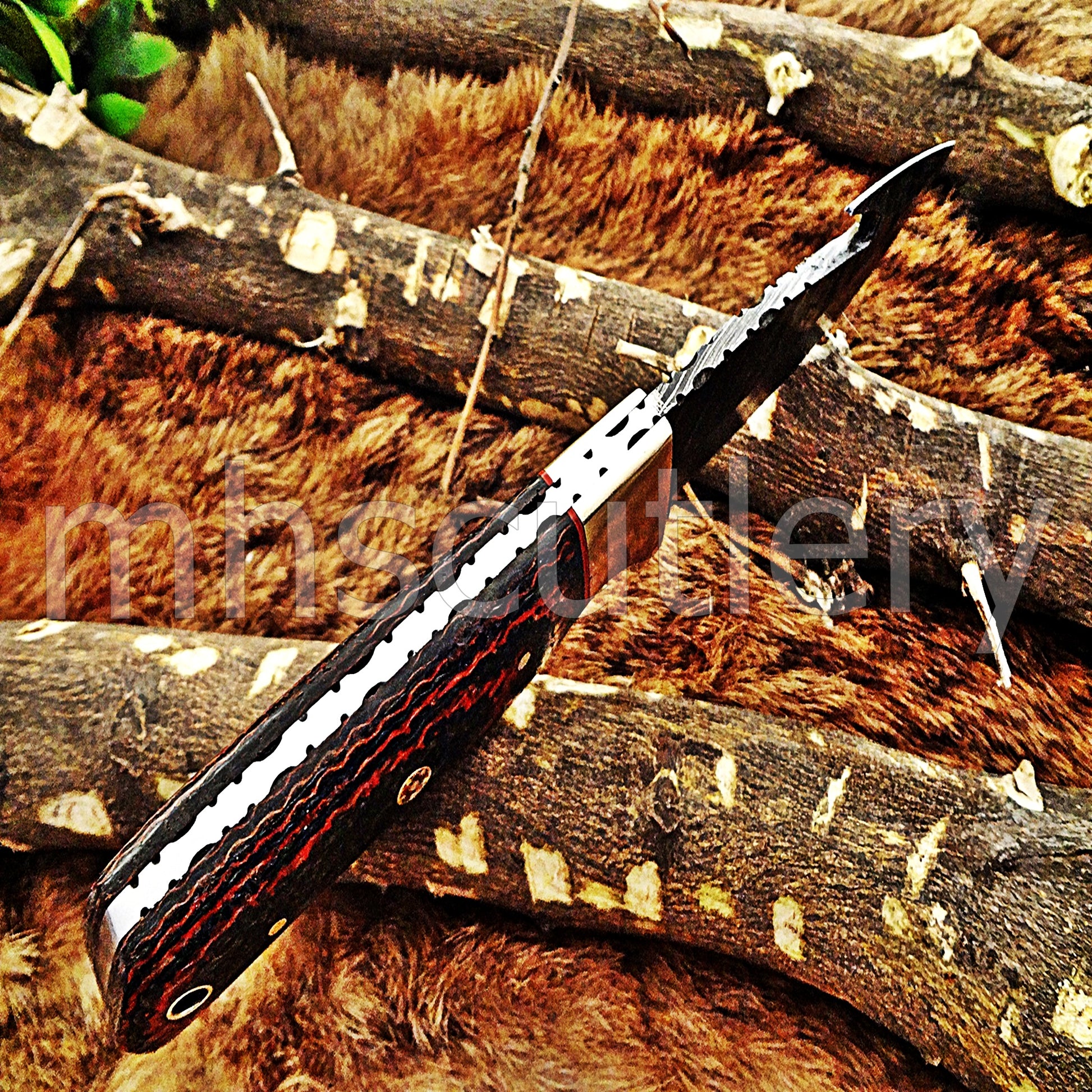 Hand Forged Damascus Steel Gut Hook Hunter Knife / Micarta Handle | mhscutlery