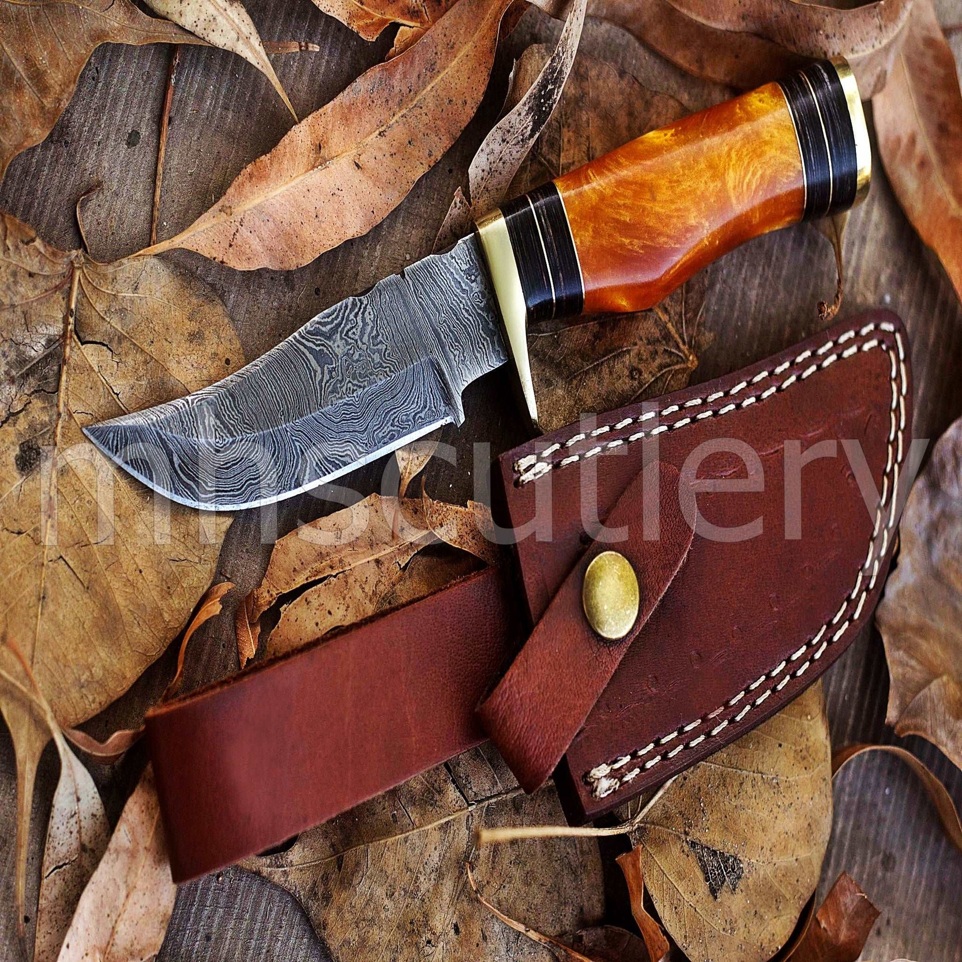 Custom Hand Forged Damascus Steel Hunter Skinner Knife With Yellow Handle | mhscutlery