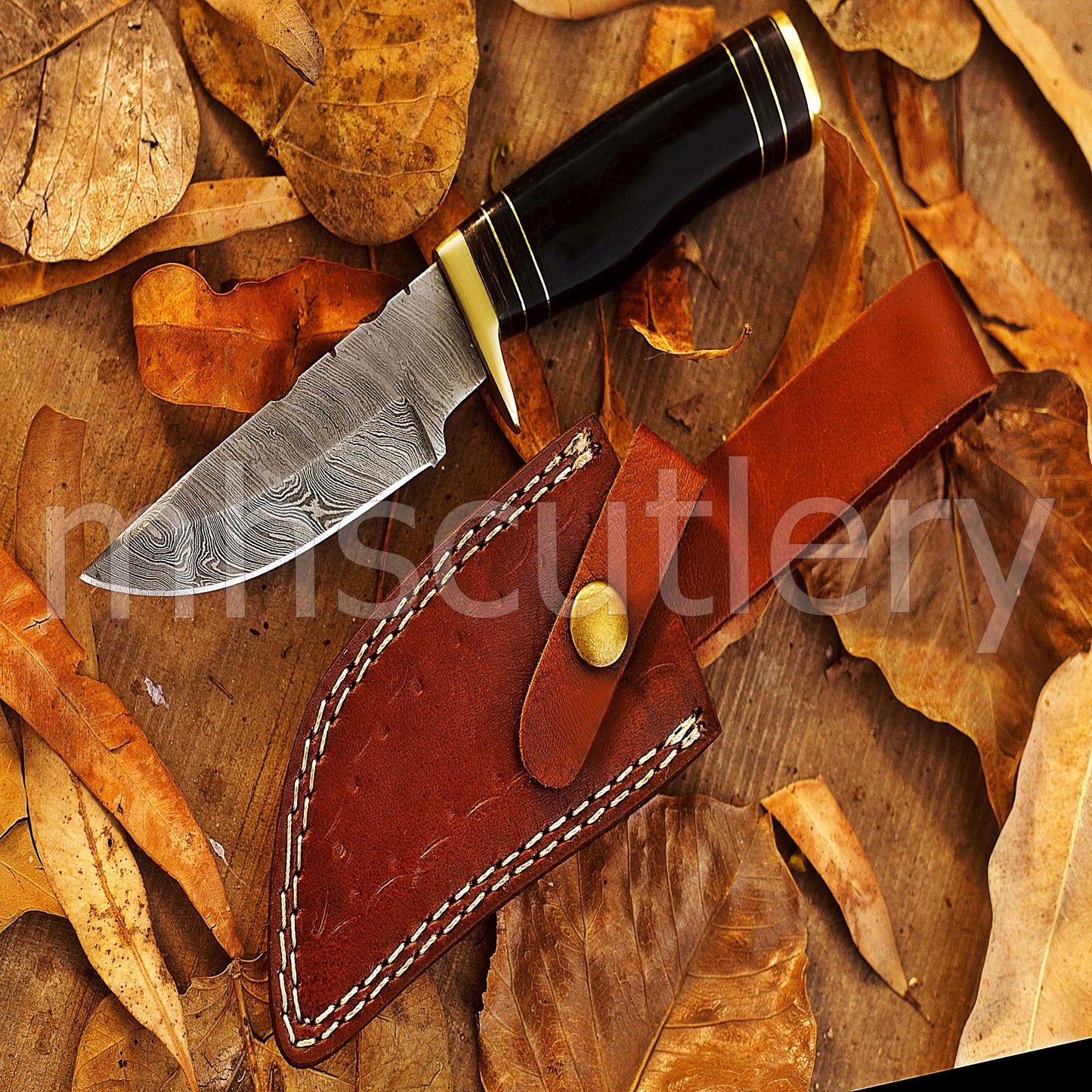 Custom Handmade Damascus Steel Skinner Knife With Bull Horn Handle | mhscutlery