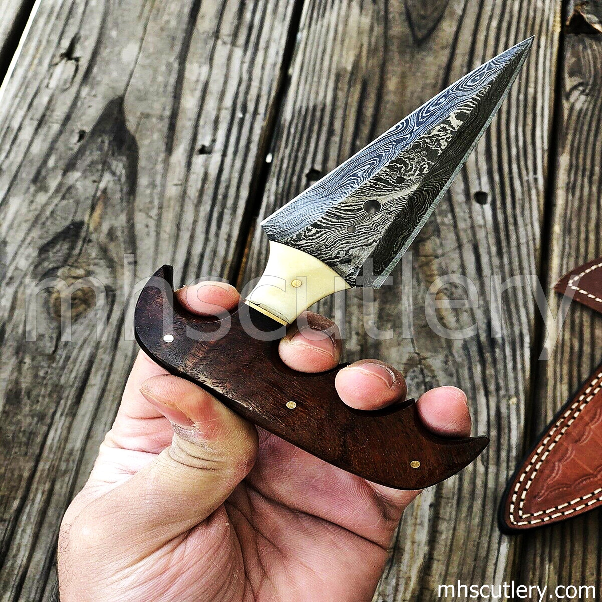 Damascus Steel Custom Push Dagger / Wood Handle | mhscutlery